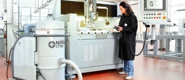 Nilfisk工业吸尘器